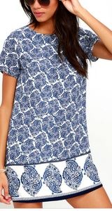 Lulu's || Taj Mahal Tour Blue Print Shift Dress